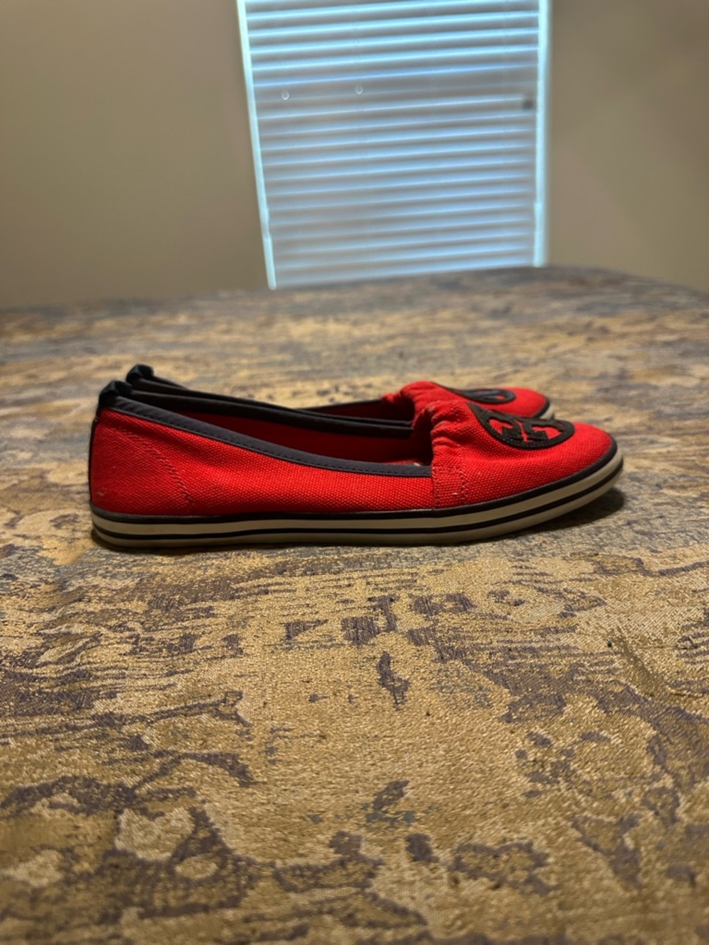 Tory Burch Red Canvas Logo Slip-On Loafers - Picture 5 of 6